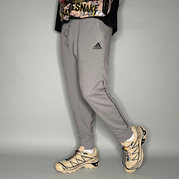 Adidas Sweatpants Grey Cotton Joggers Black Logo - Picture 1 of 4